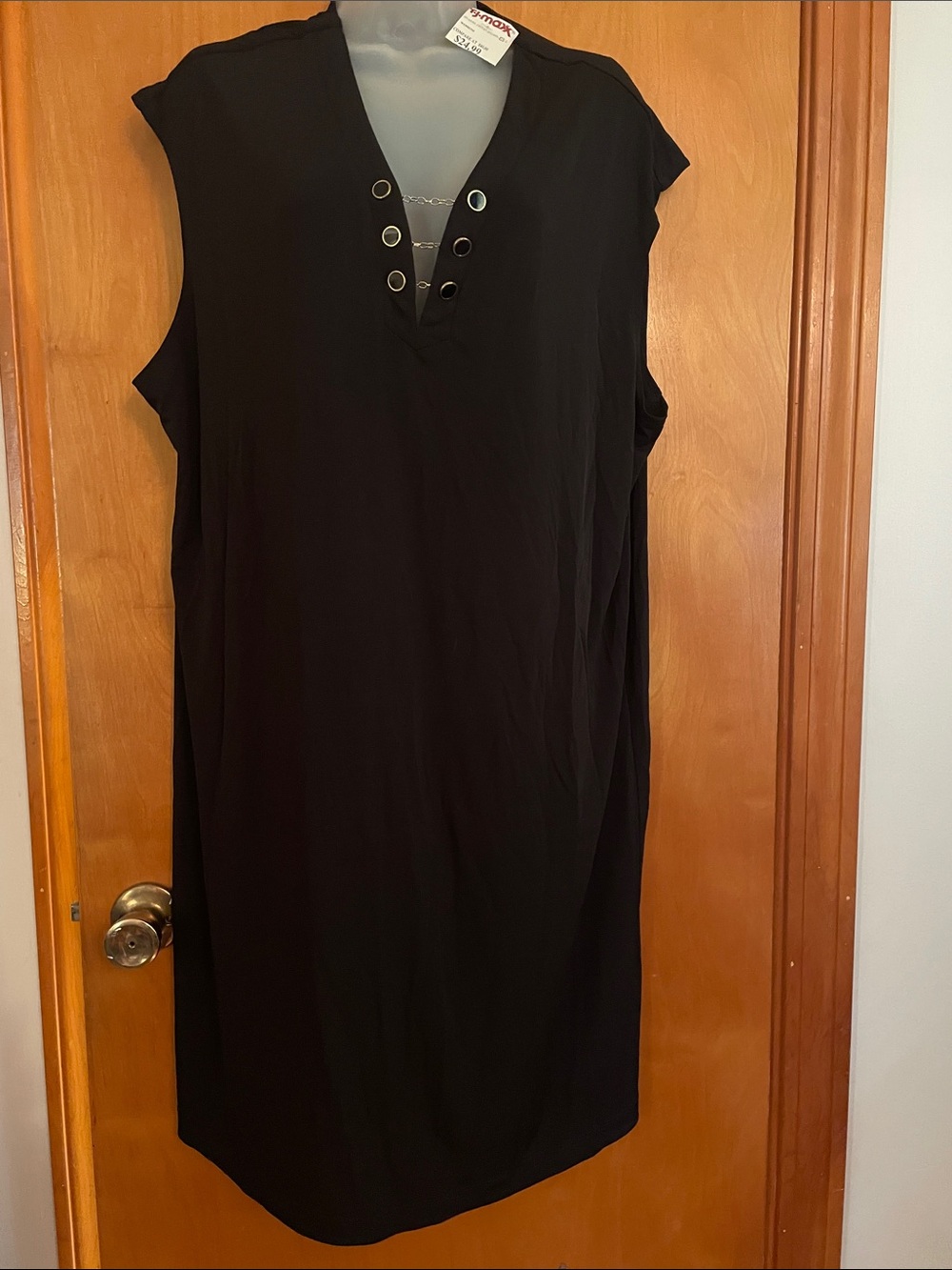 Premise Black Sleeveless V-Neck Midi Dress with Button and Chain Detail